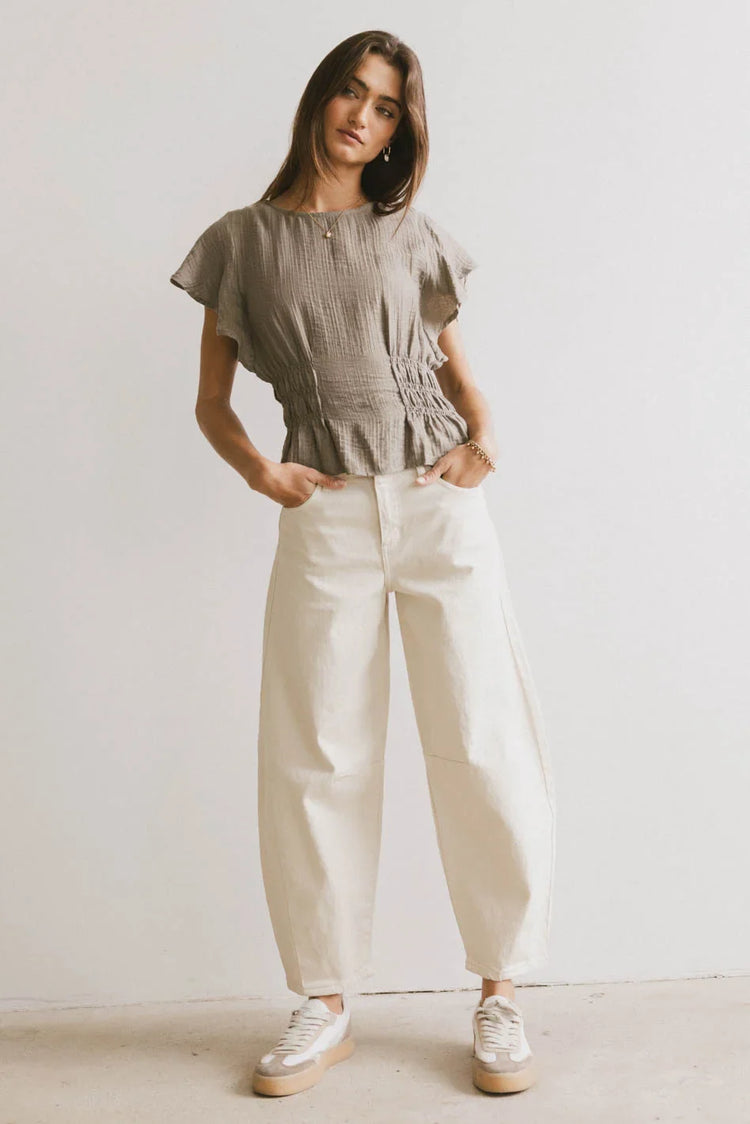 Short sleeves top in olive
