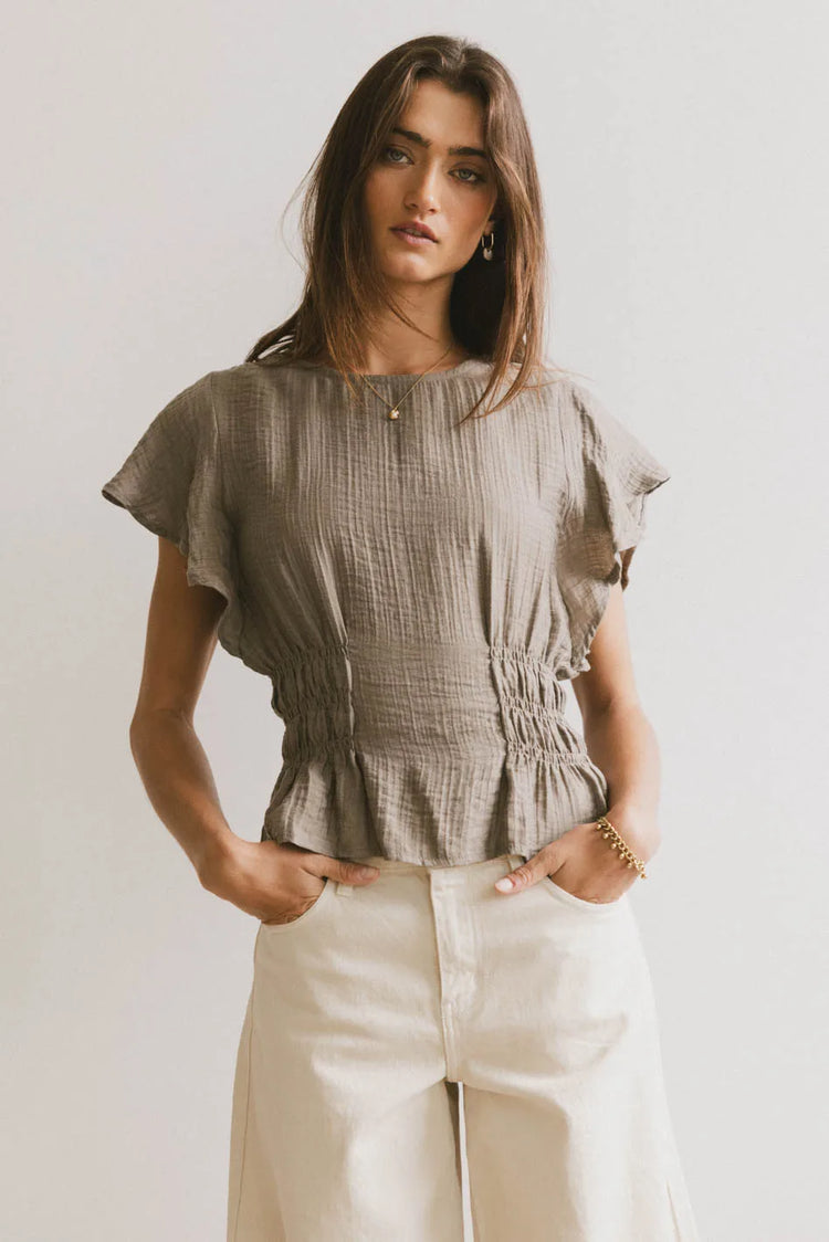 Round neck top in olive