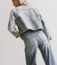 Plain color denim top in light wash
