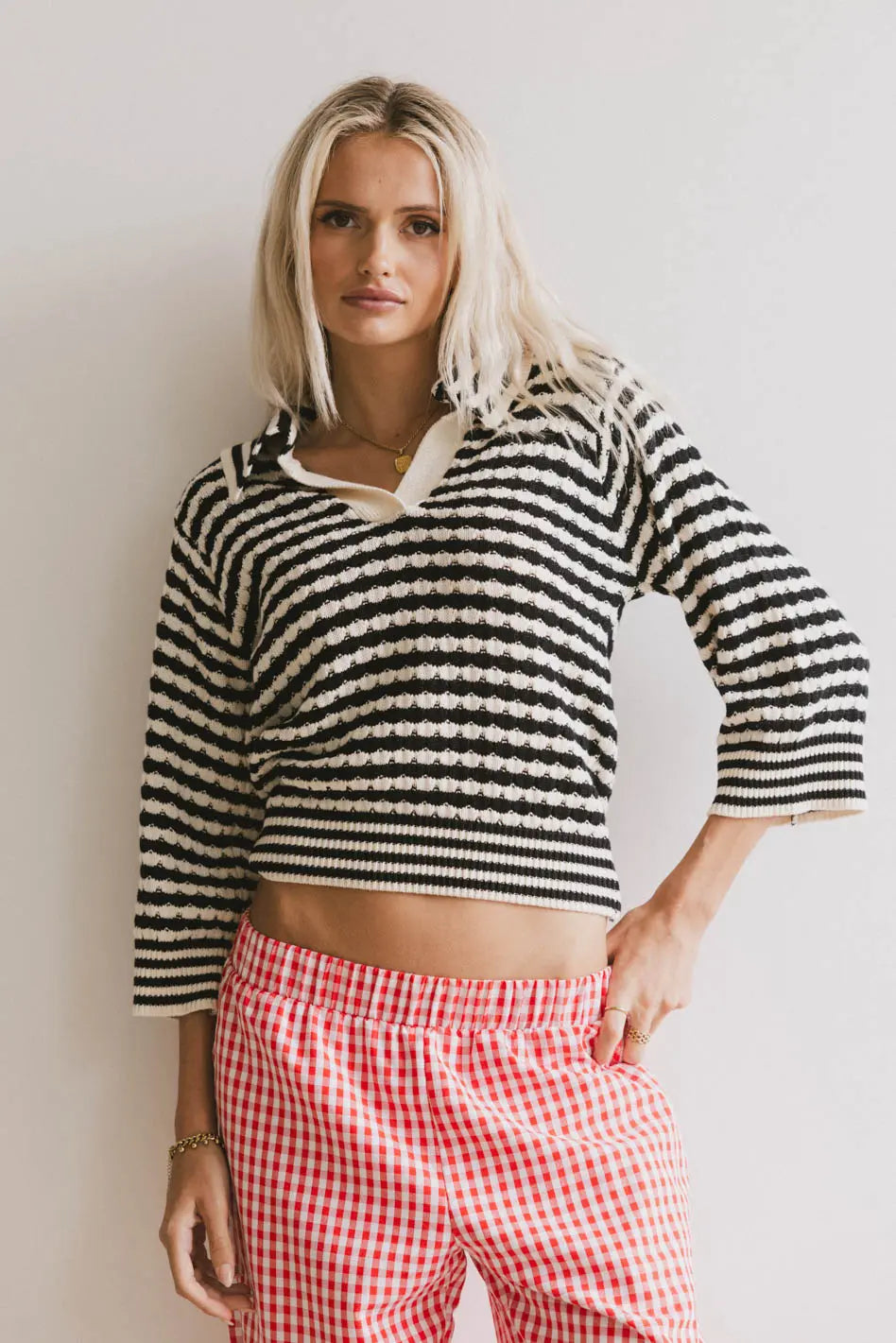 Striped top in black