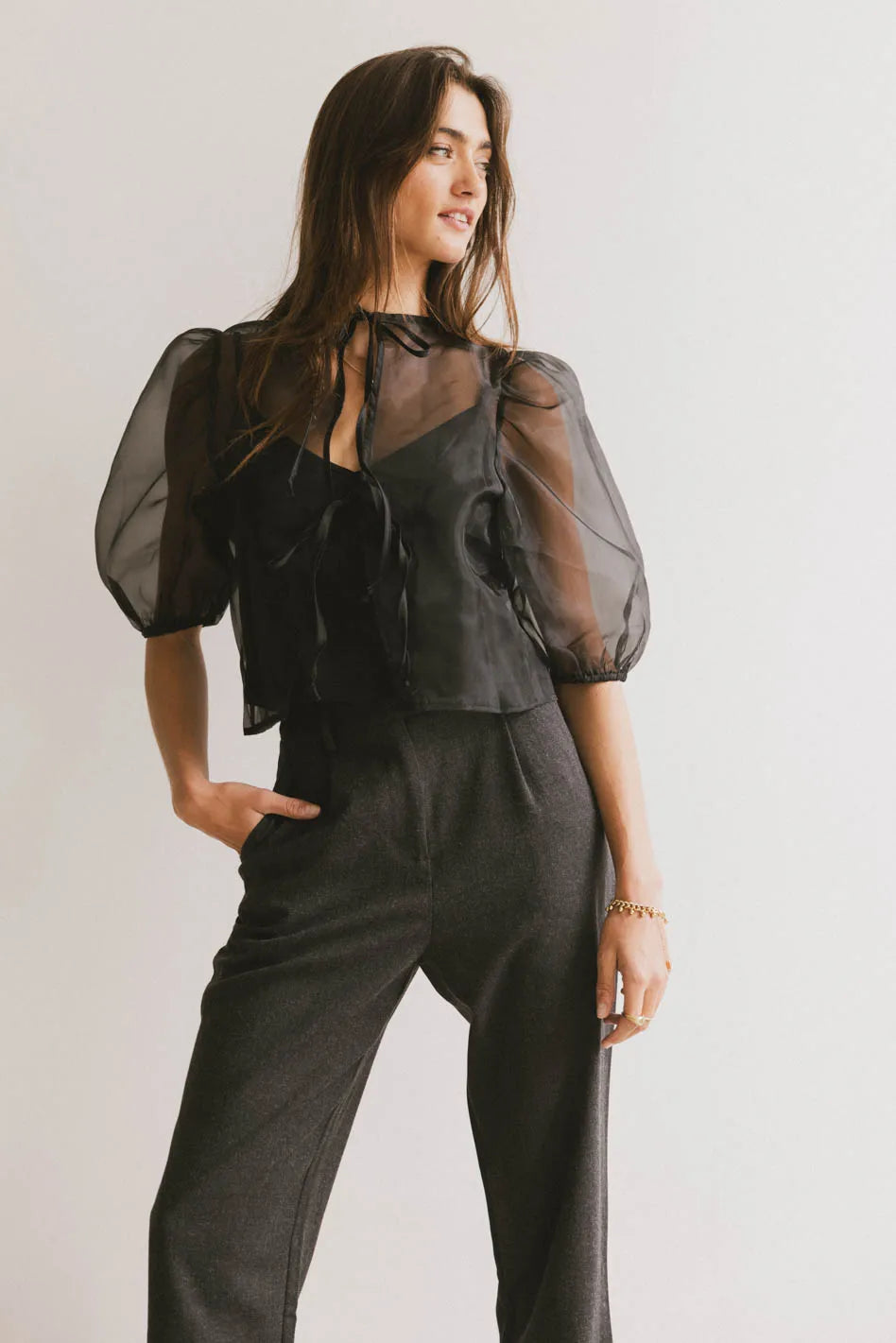 Short sleeves top in black