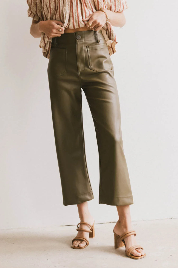 Pants in olive