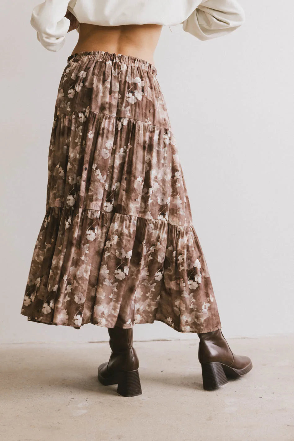 Woven skirt in brown