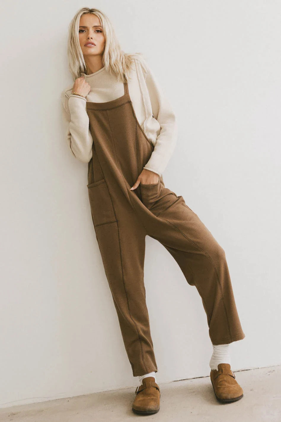 Knit overall in camel