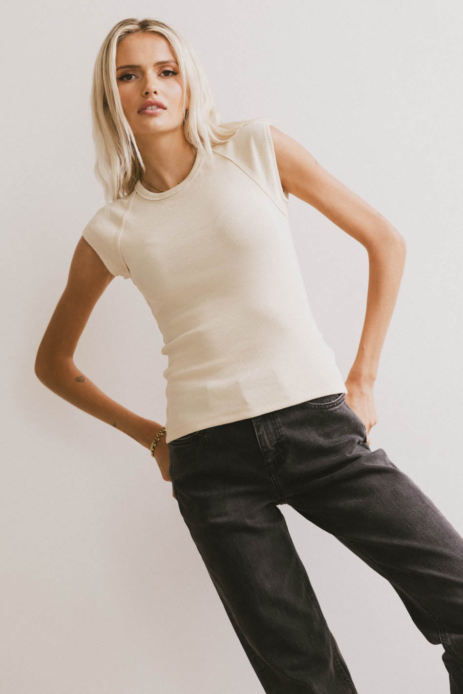 cap sleeve ribbed top in beige