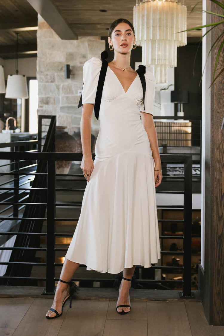 Midi dress in white