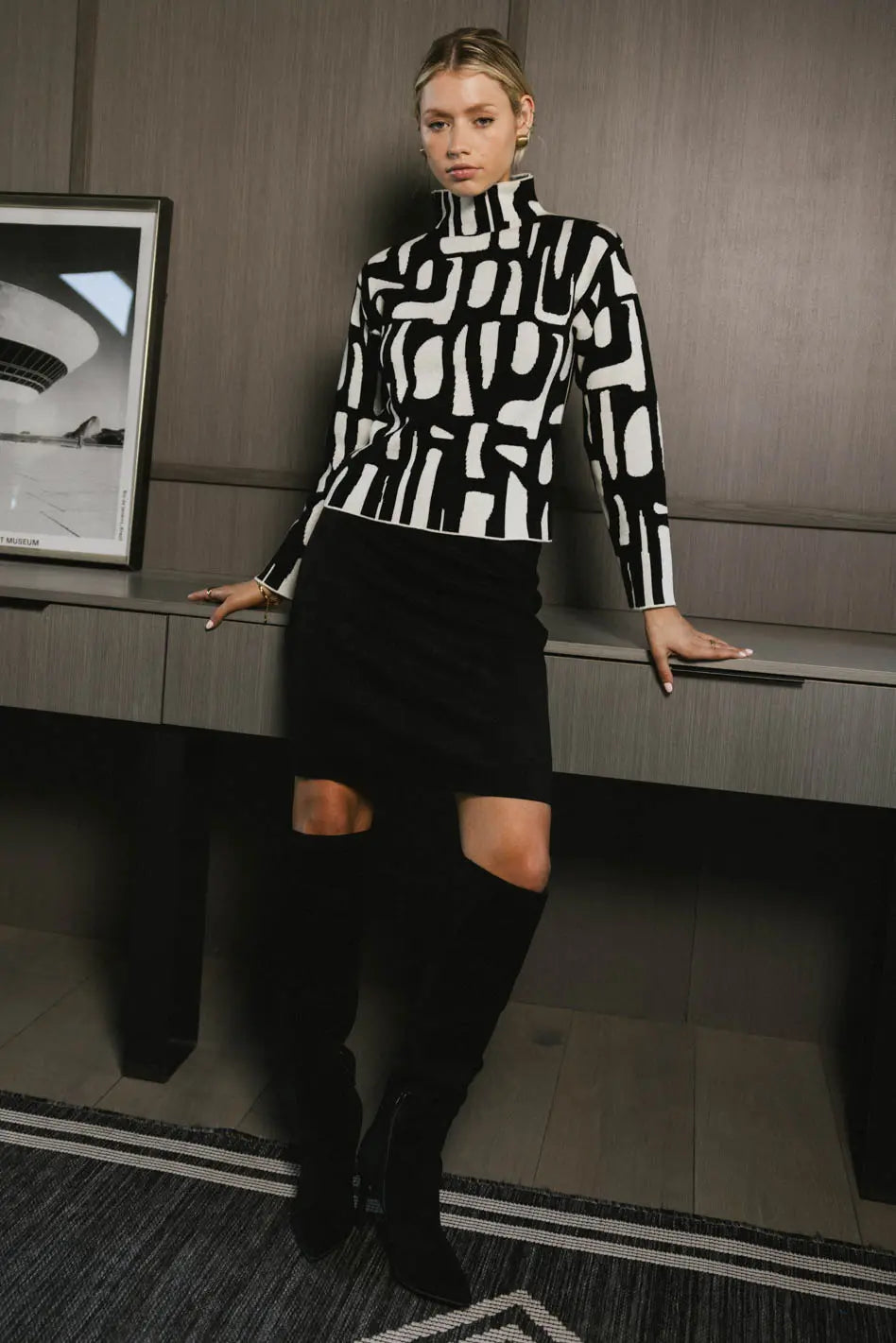 Knit top in black