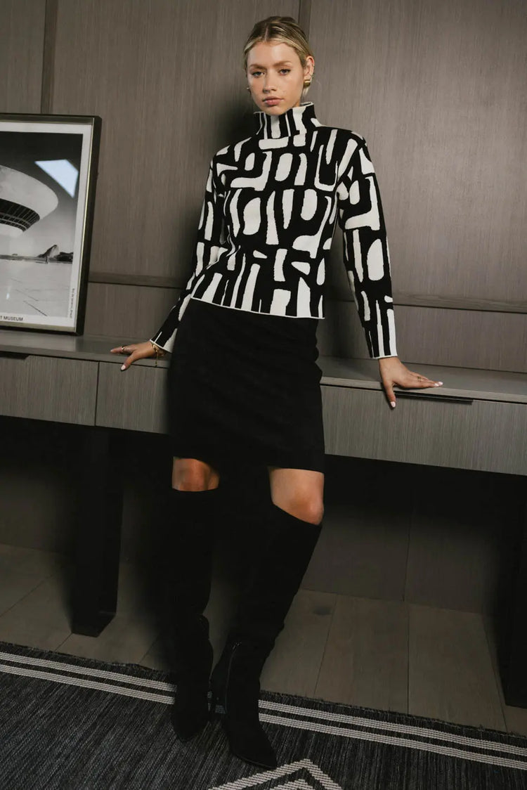 Knit top in black