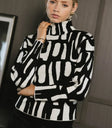 Mock neck sweater in black