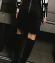 Back zipper skirt in black