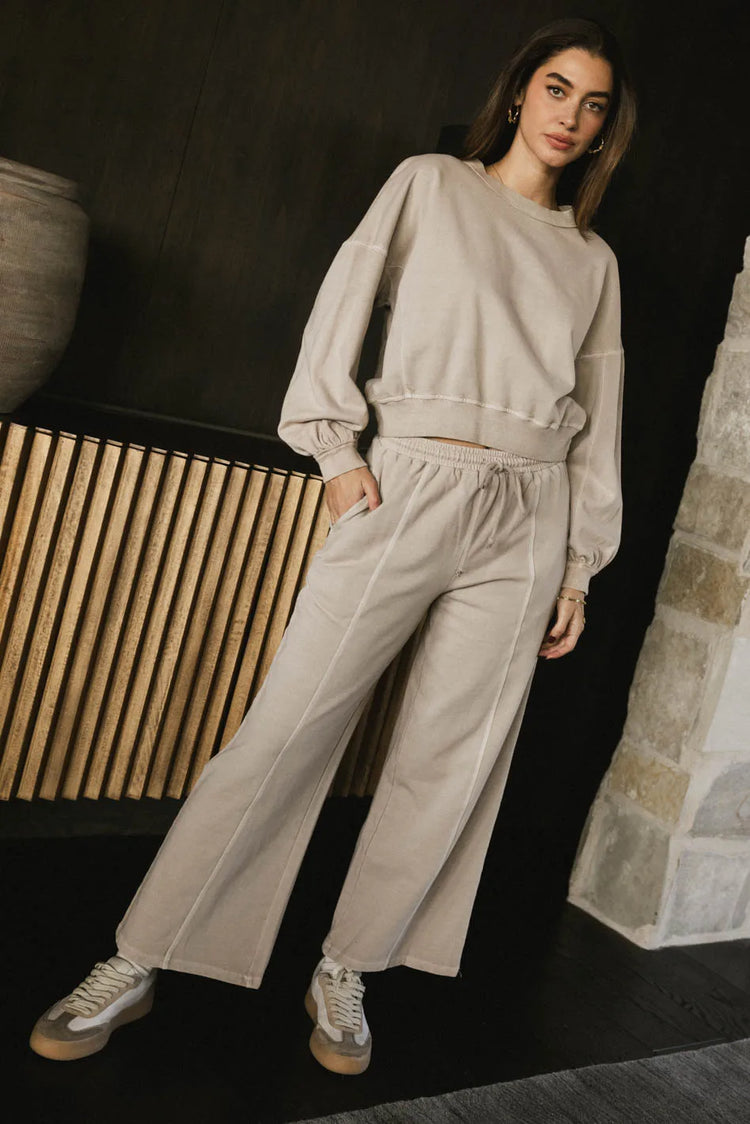 Pants in bone