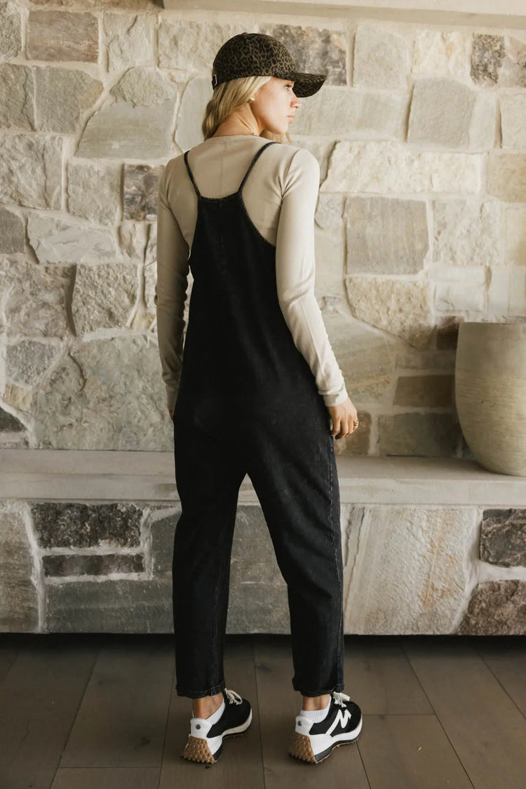 Plain color overall in black