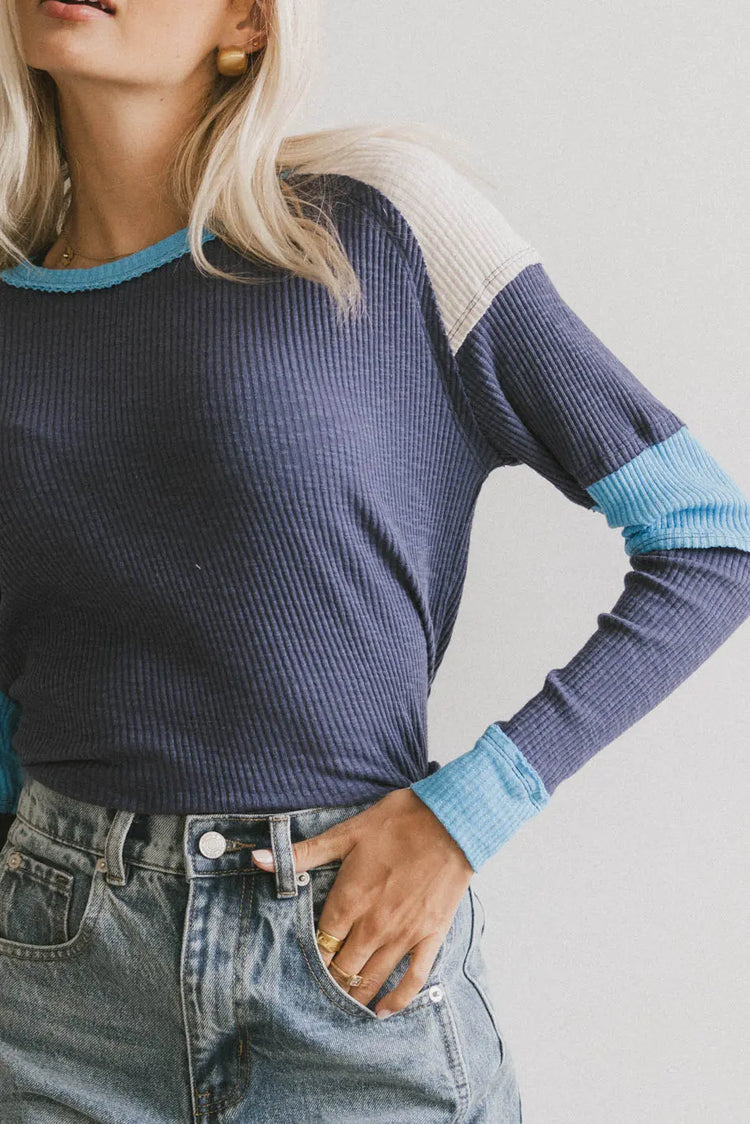 Round neck top in navy