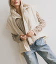 Vest in beige