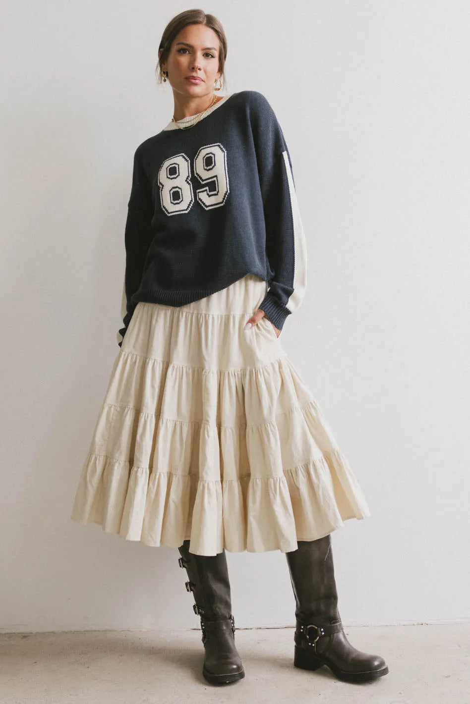 Two hand pockets skirt in cream