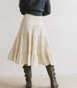 Plain color skirt in cream