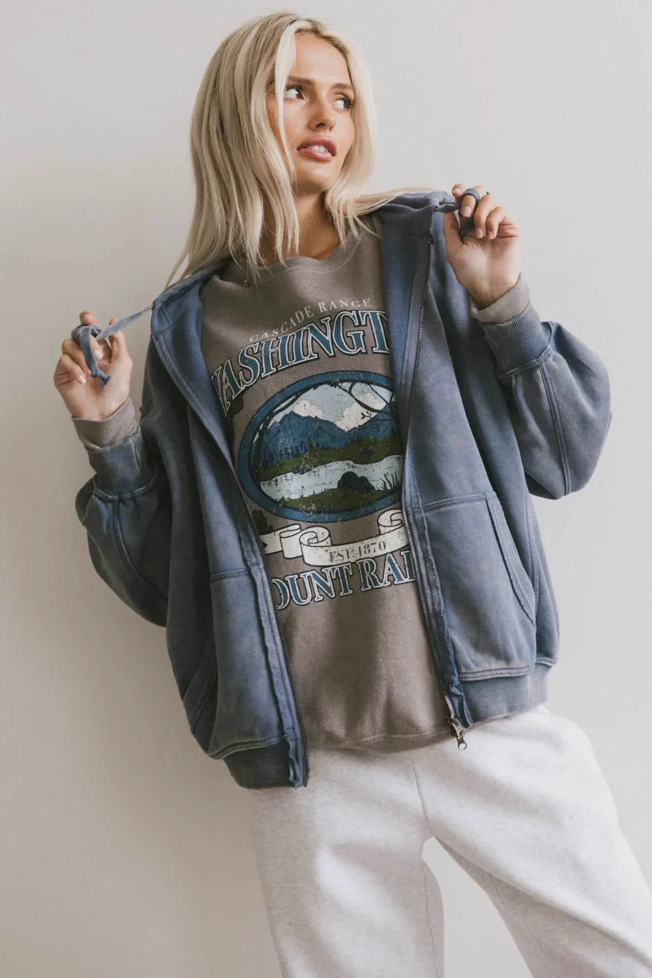 Zip up hoodie in blue