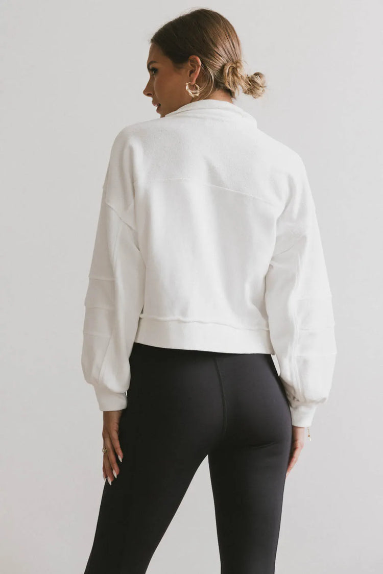 Plain color top in white