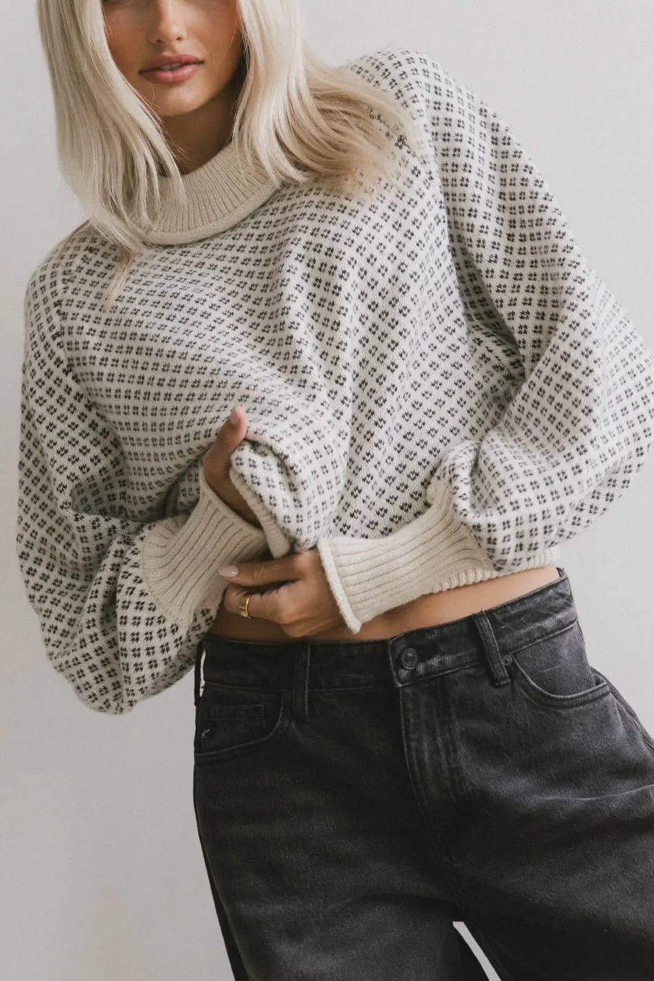 Knit to in ivory