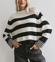 Long sleeves sweater in black