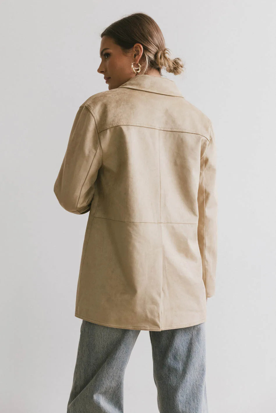 Plain color suede jacket in tan