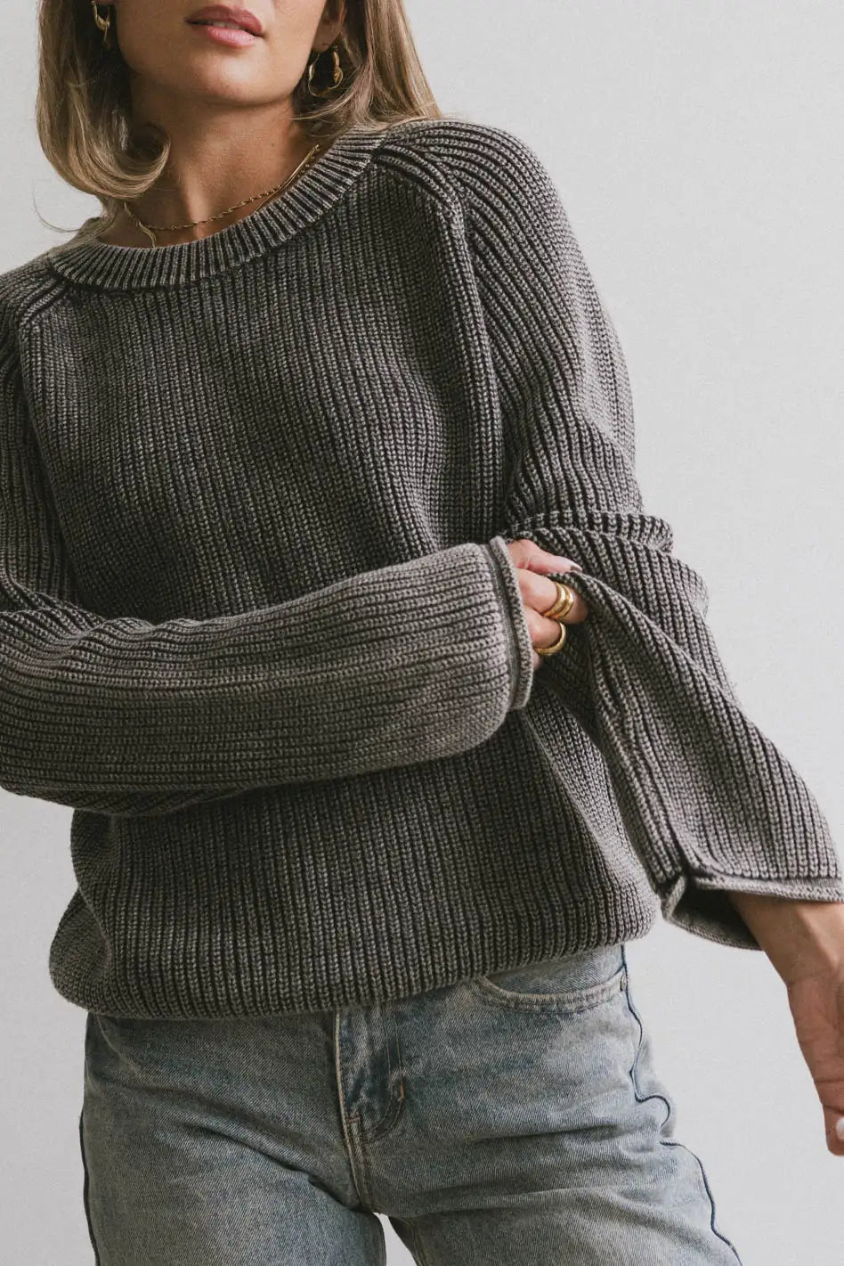Long sleeves to p in charcoal