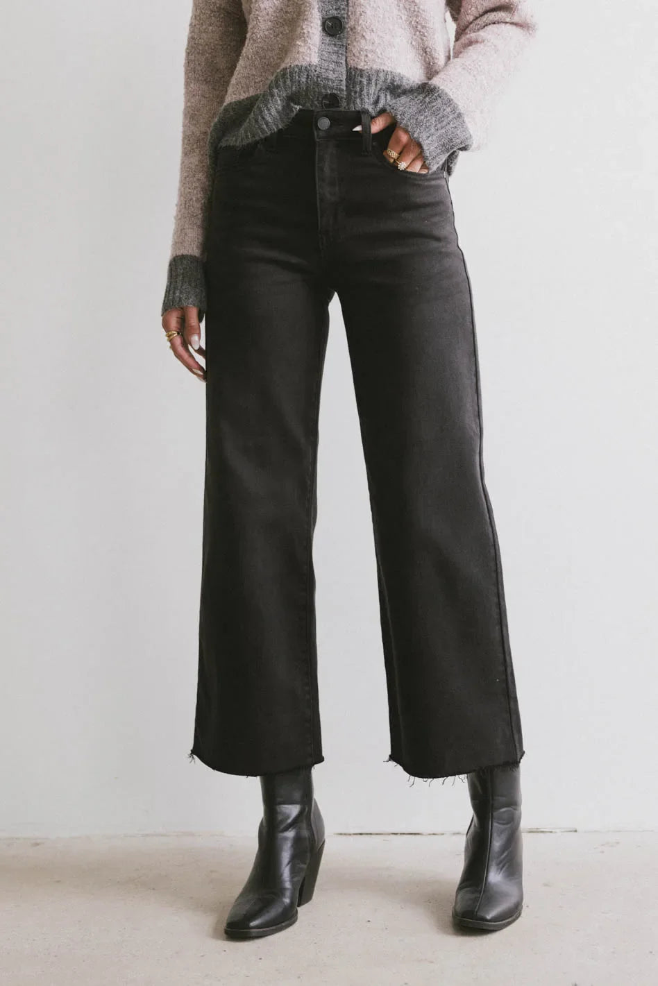 Two hand pockets denim in black