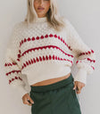 Round neck sweater in red