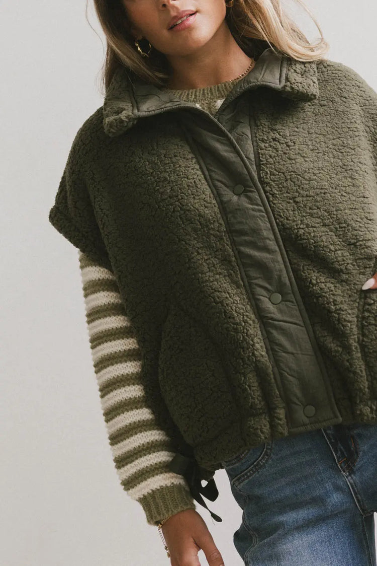 Button up vest in olive