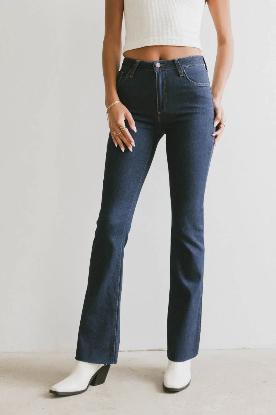 Pants in dark wash