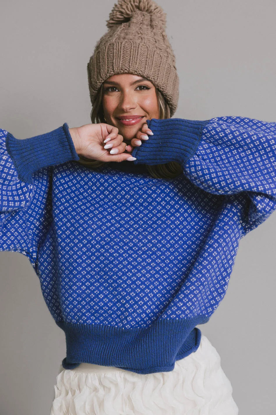 Knit sweater in blue