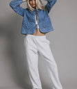 Two hand pockets quilted jacket in denim color