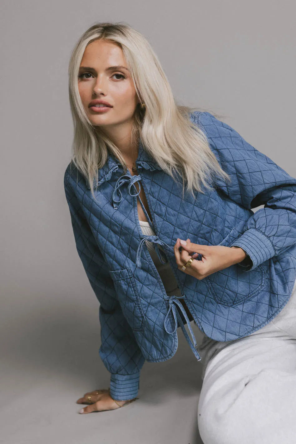 Front tie jacket in denim