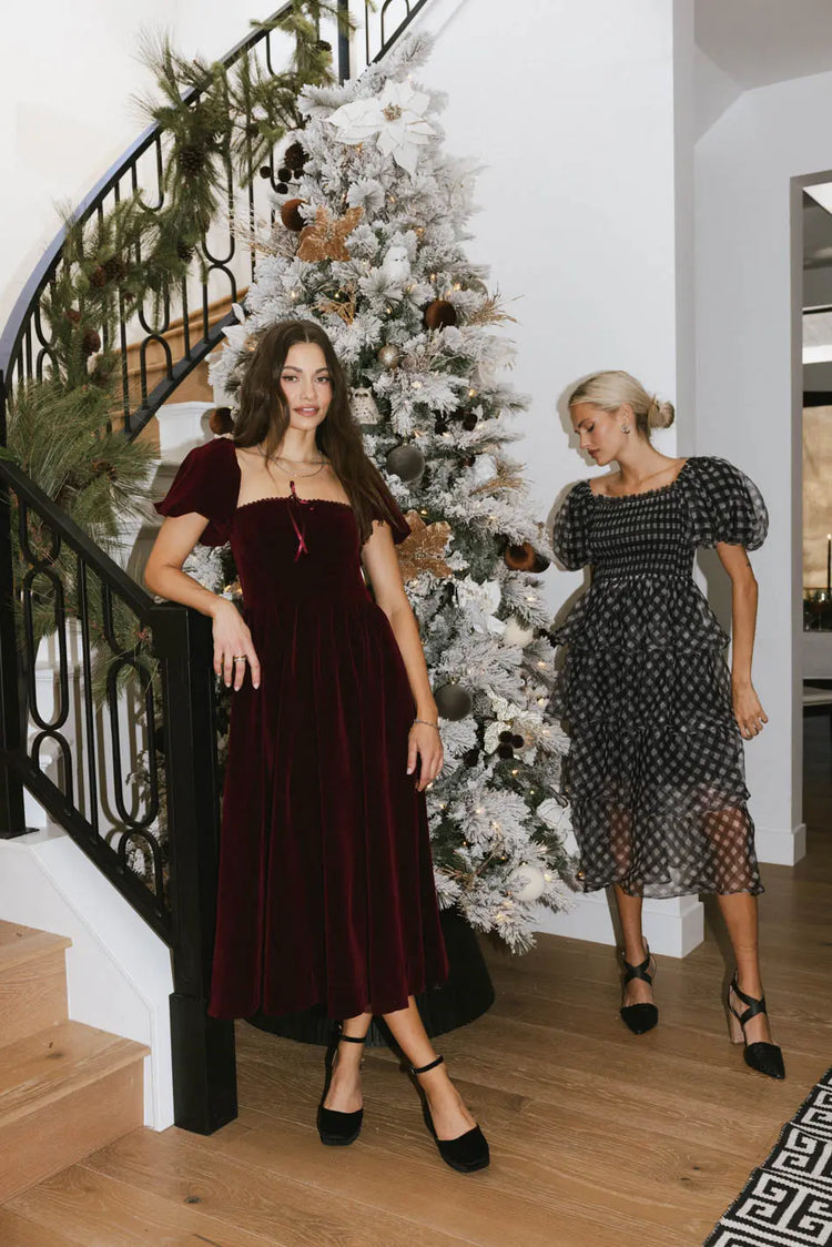 Midi dress in burgundy
