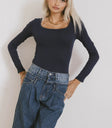 Knit ribbed top in navy