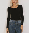 Long sleeves ribbed top in black