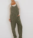 Two hand pockets overall in olive