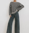 Knit sweater in grey