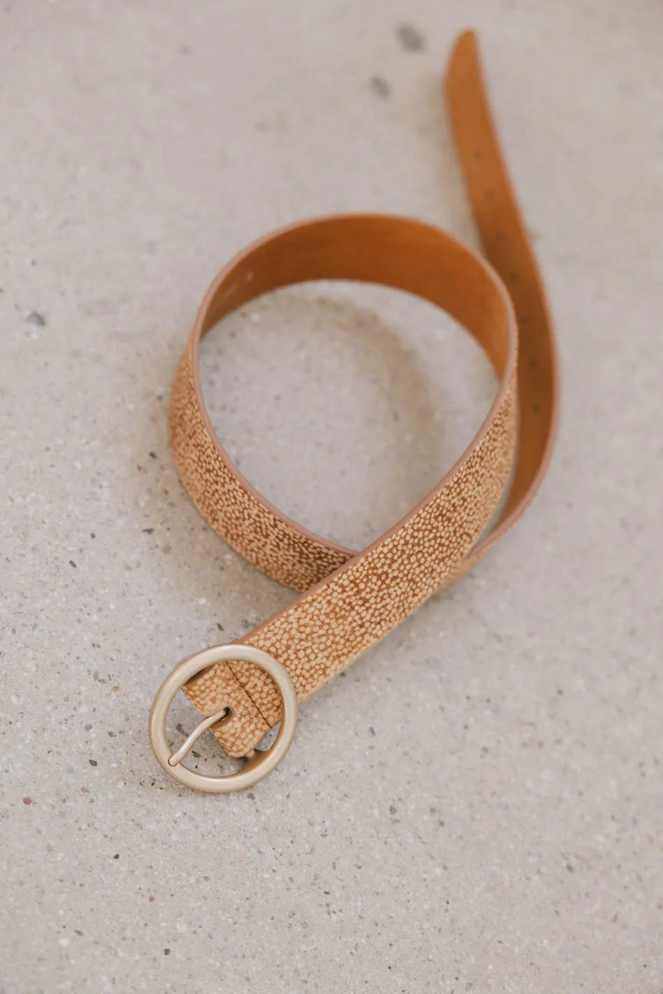 Belt in cream