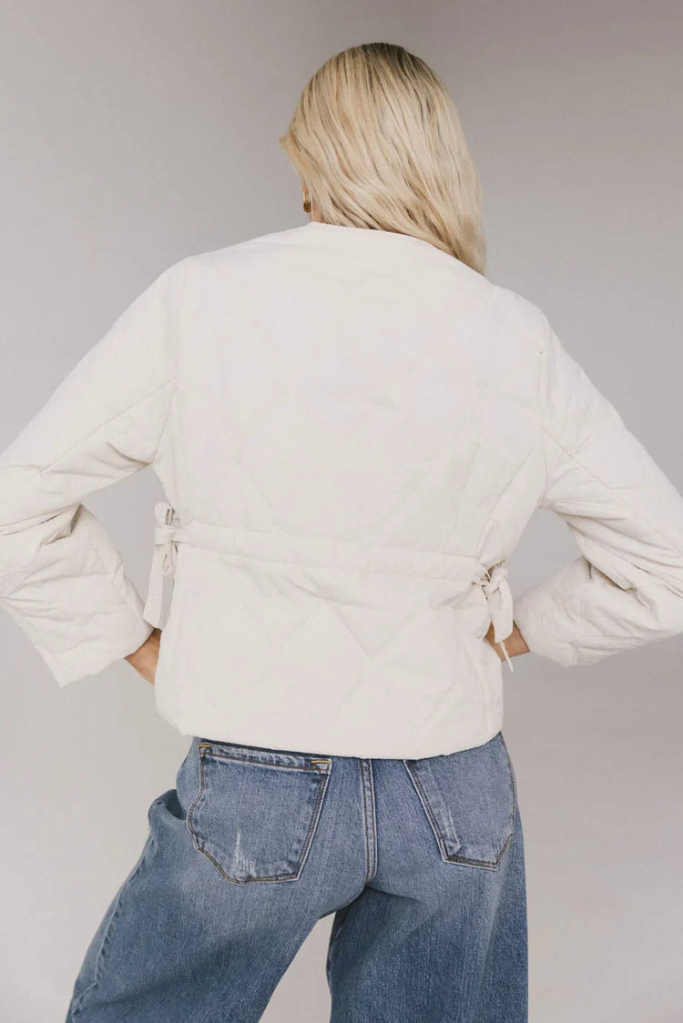 Plain color jacket in cream