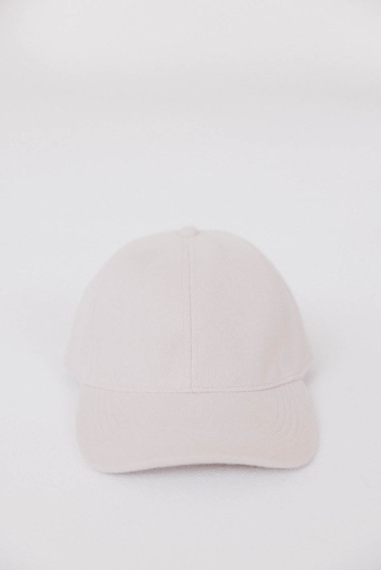 Basic Baseball Cap in Beige