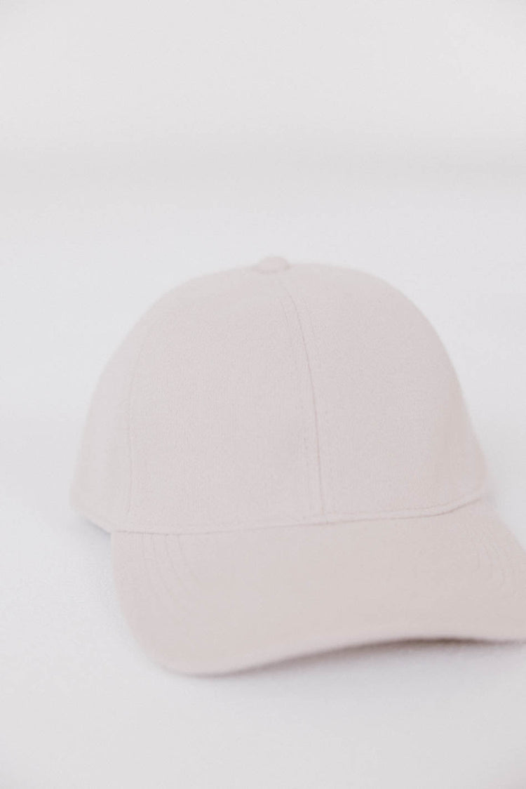 Basic hat in beige