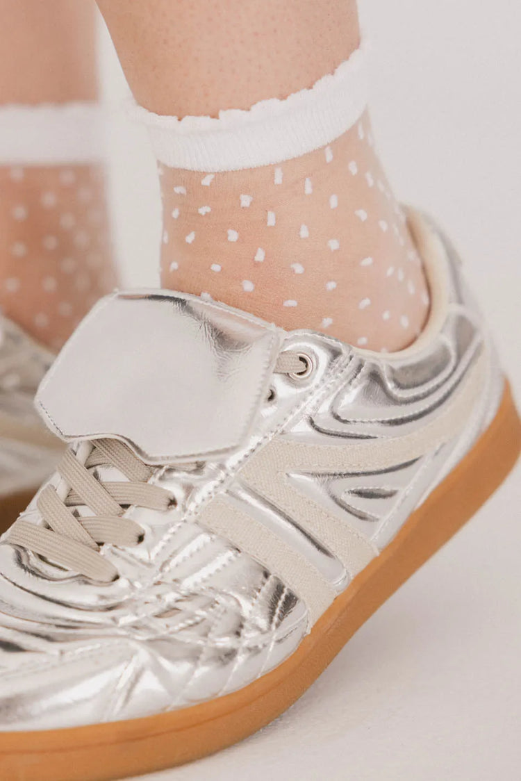 Dot socks in white