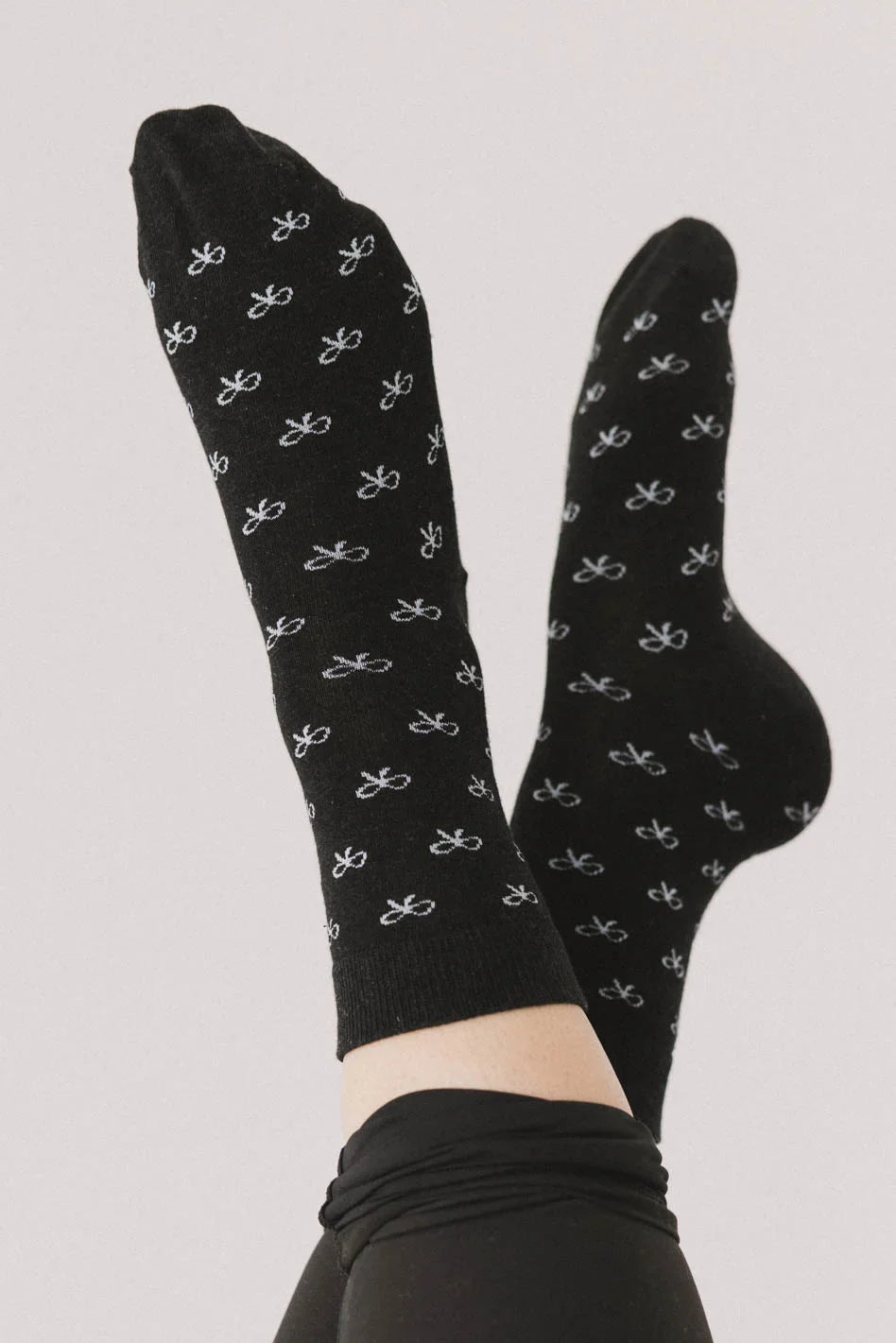 Bow black socks