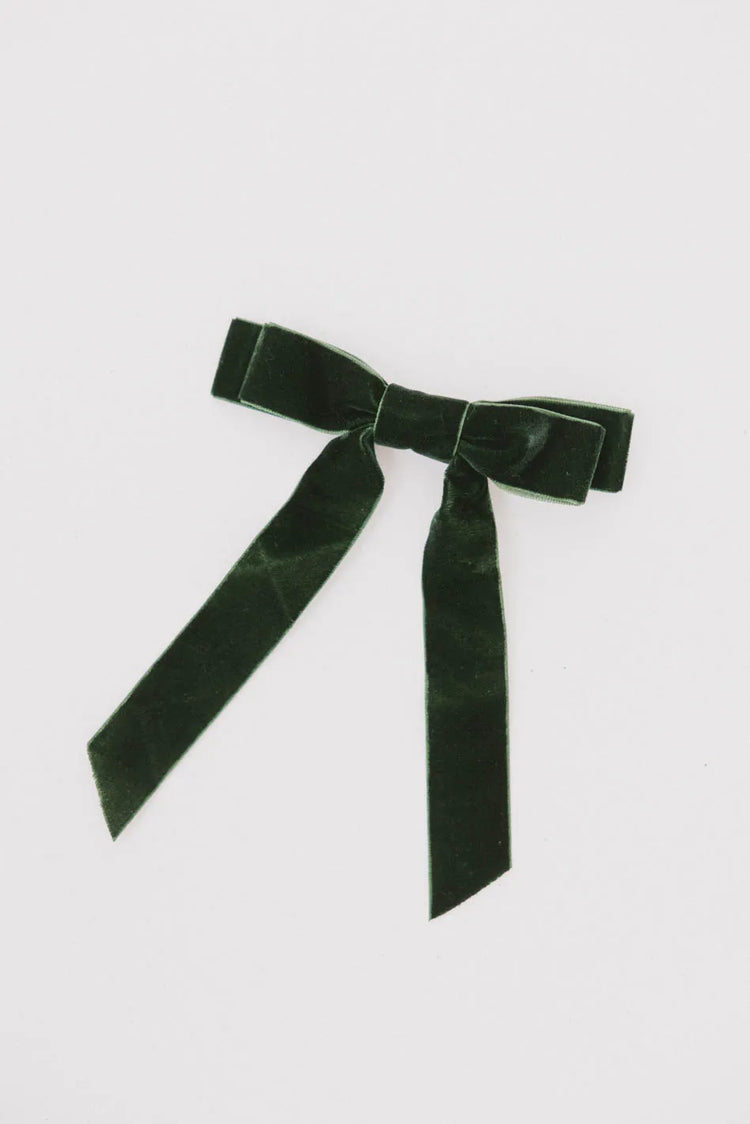 Double velvet bow in green