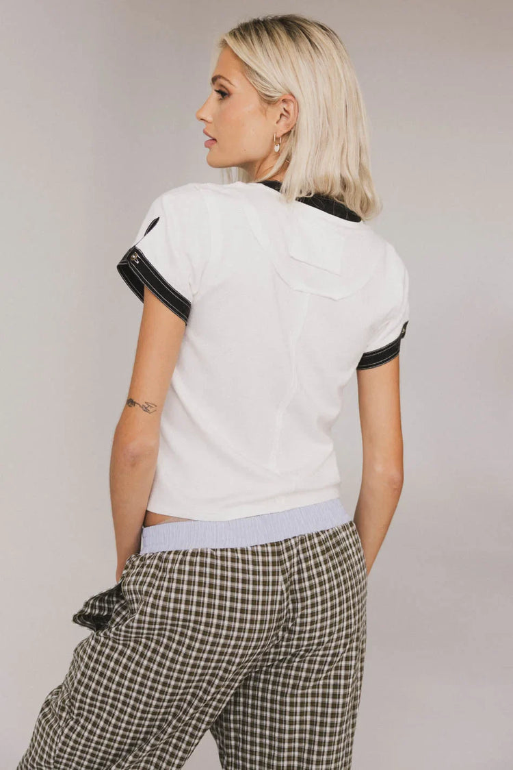Plain color top in white
