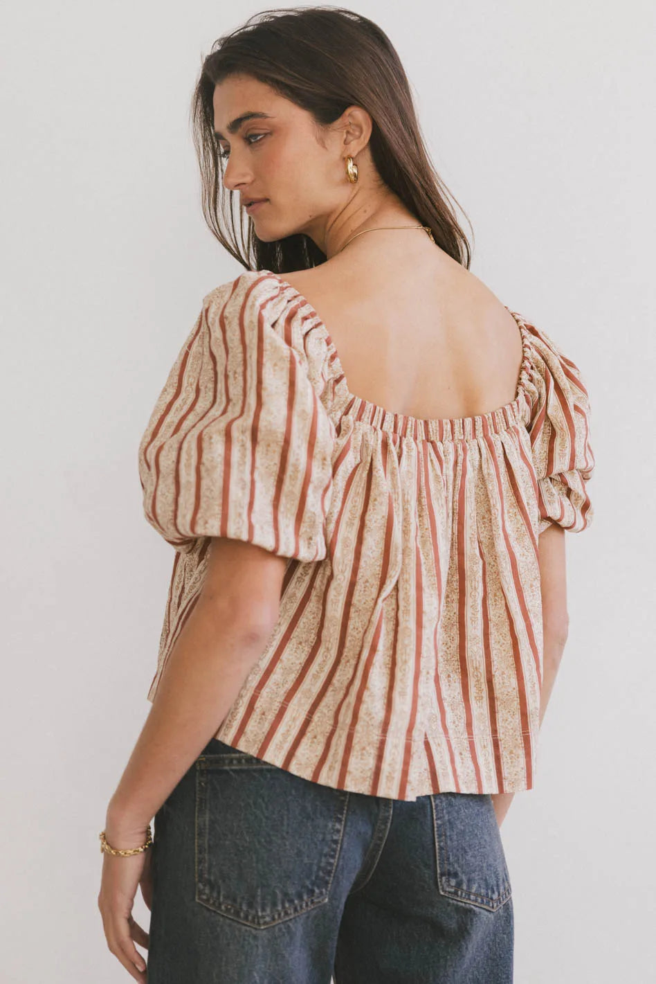 Short sleeves top in cream