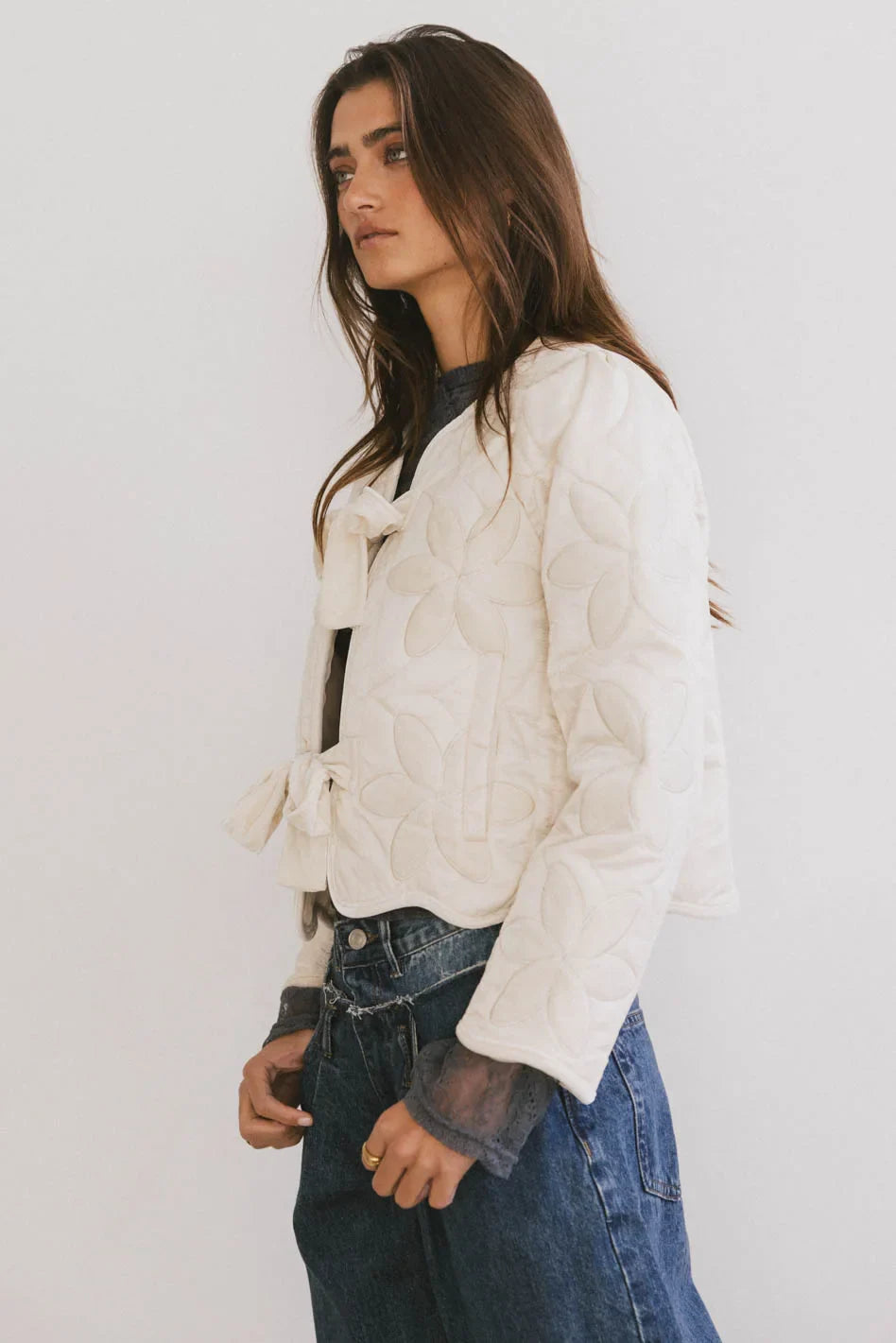 Long sleeves quilted jacket in cream