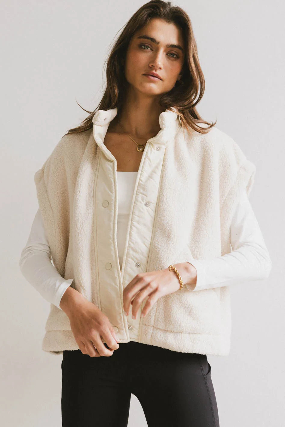 Button up vest in cream