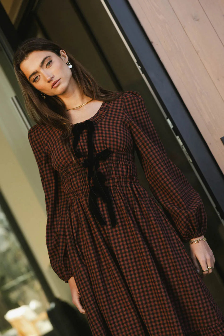Round neck dress in red
